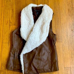 INC Brown Leather Vest Faux Leather Fur Womens / with from pockets on a front